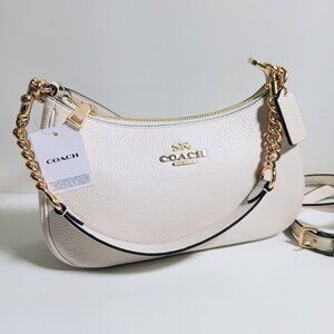 Coach Teri Shoulder Bag Pebble Leather Chalk CV934
